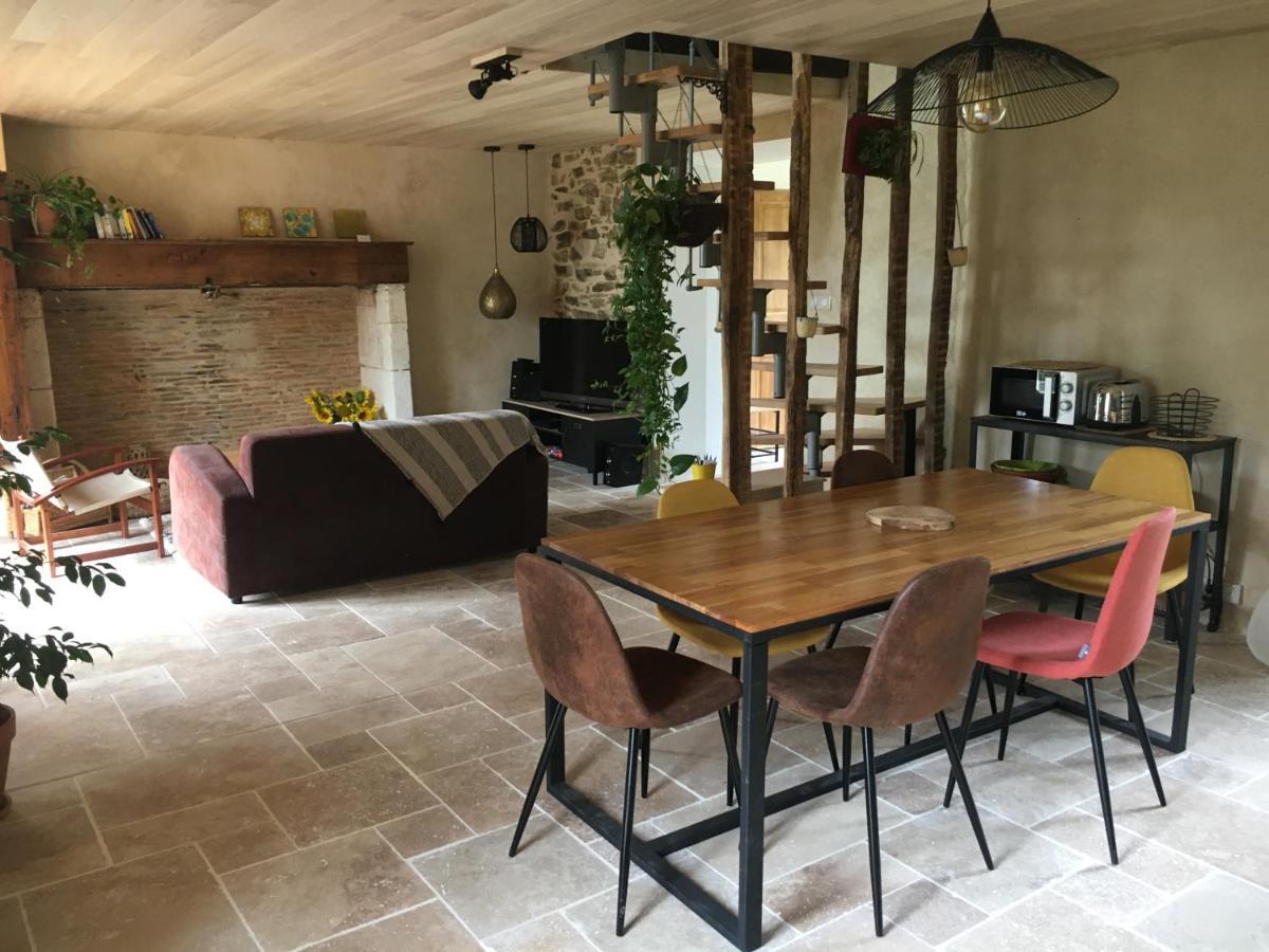 Jolie Maison En Perigord Vert Villa Nantheuil Екстериор снимка