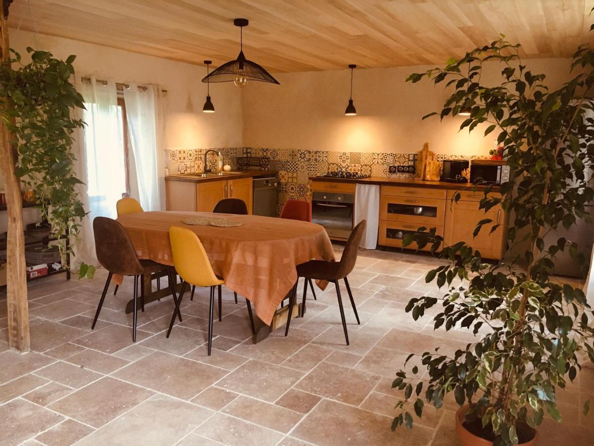 Jolie Maison En Perigord Vert Villa Nantheuil Екстериор снимка