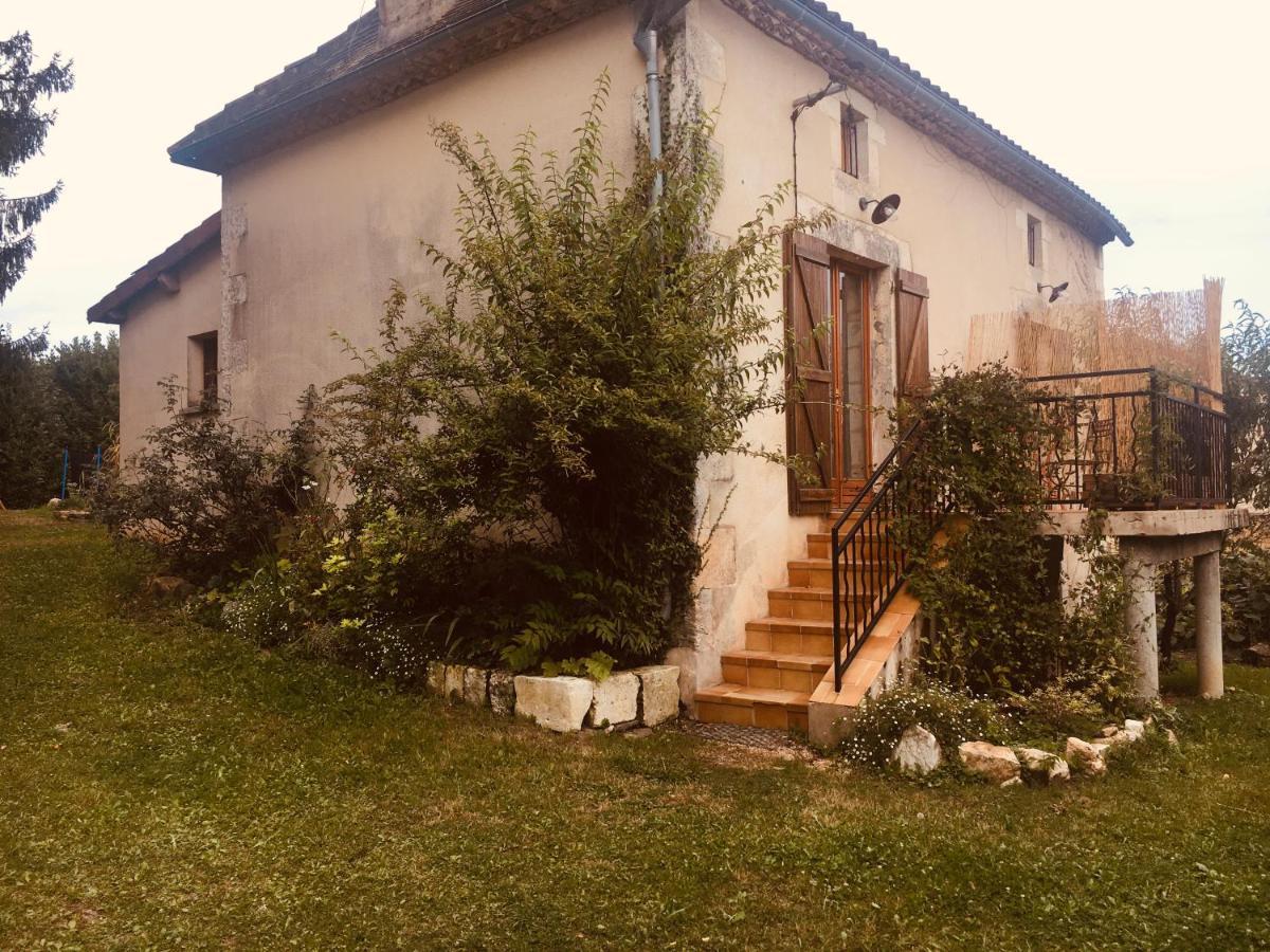 Jolie Maison En Perigord Vert Villa Nantheuil Екстериор снимка